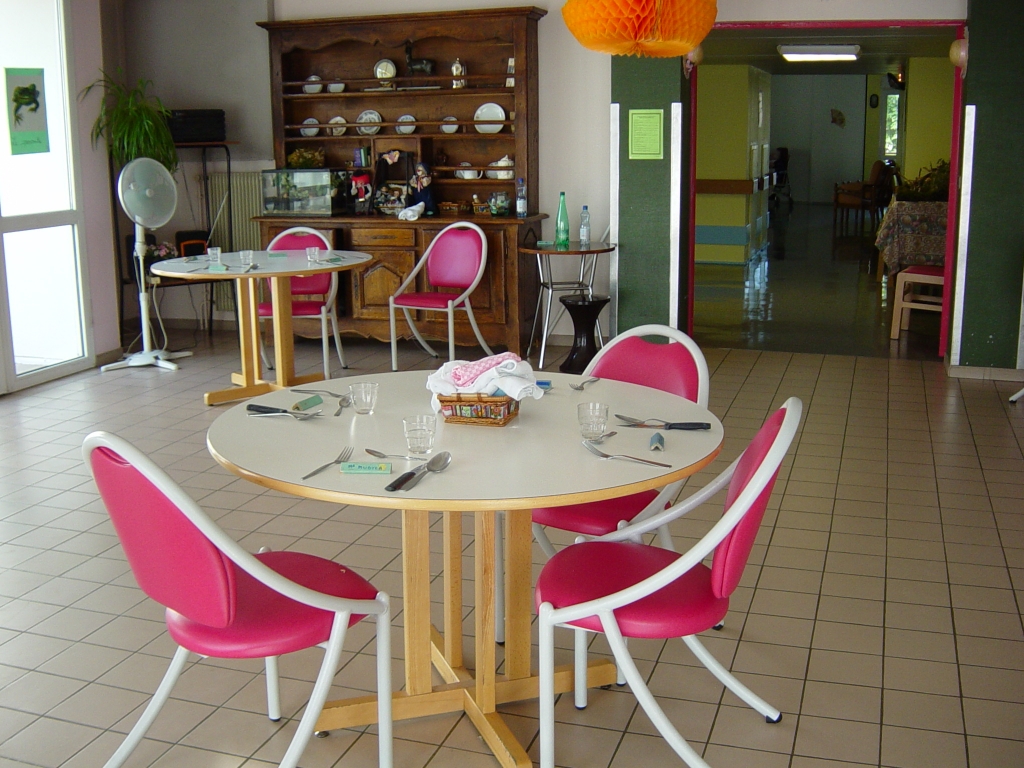 ehpad_sd_salle_a_manger | Le Centre Hospitalier Intercommunal Amboise